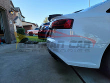 Load image into Gallery viewer, 2016-2018 Audi A6/S6 V Style Carbon Fiber Trunk Spoiler | C7.5 Rear Spoilers
