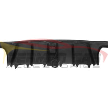 Load image into Gallery viewer, 2017-2020 Mercedes-Benz E-Class Carbon Fiber Rear Diffuser With Led Brake Light And Exhaust Tips |
