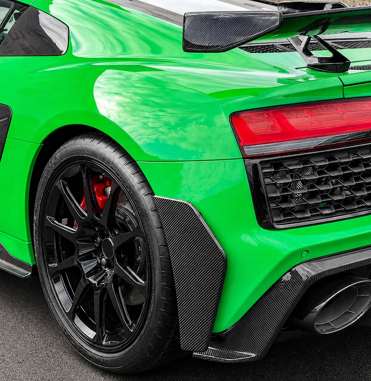 2019-2024 Audi R8 Carbon Fiber Rear Bumper Canards I MK2 Gen 2 Facelift