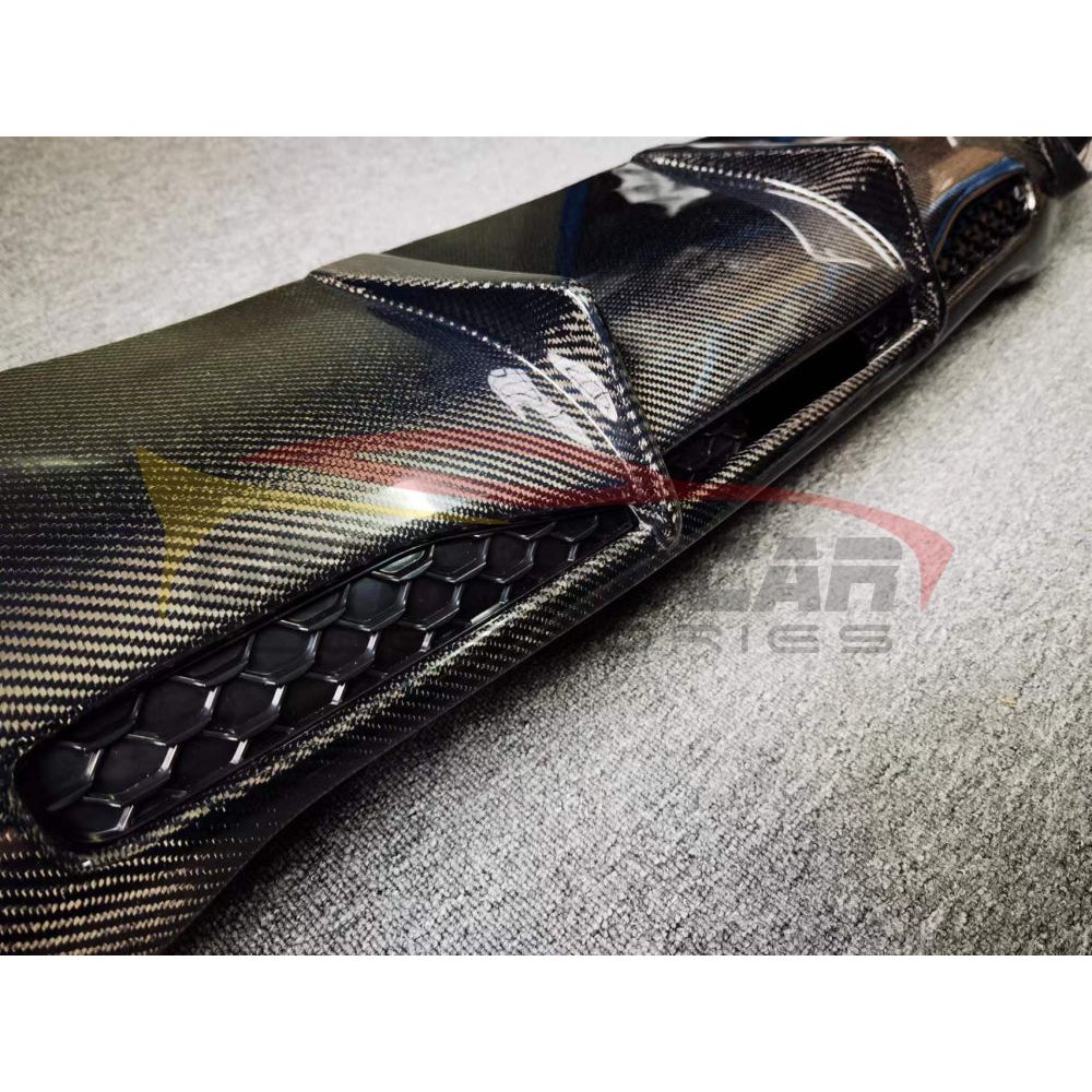 2022+ Mercedes-Benz C-Class B Style Carbon Fiber Rear Diffuser With Exhaust Tips | W206 Front