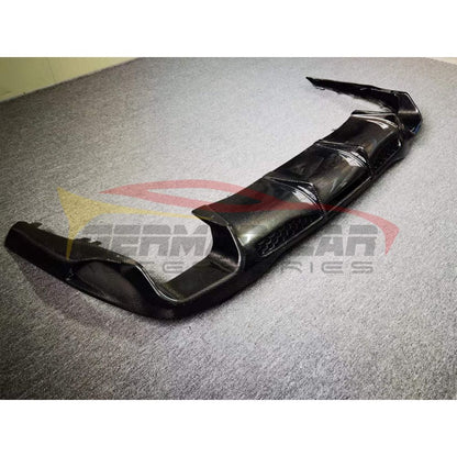 2022+ Mercedes-Benz C-Class B Style Carbon Fiber Rear Diffuser With Exhaust Tips | W206 Front