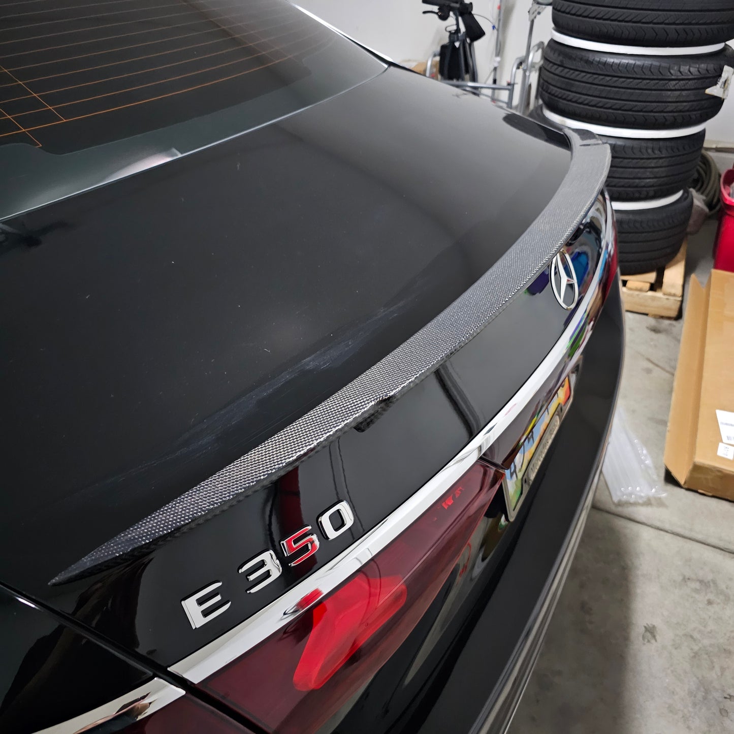 2024+ Mercedes-Benz E-Class V2 Style Carbon Fiber Trunk Spoiler | W214