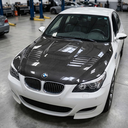 2004-2010 BMW 5-Series/M5 V3 Style Carbon Fiber Hood | E60/E61
