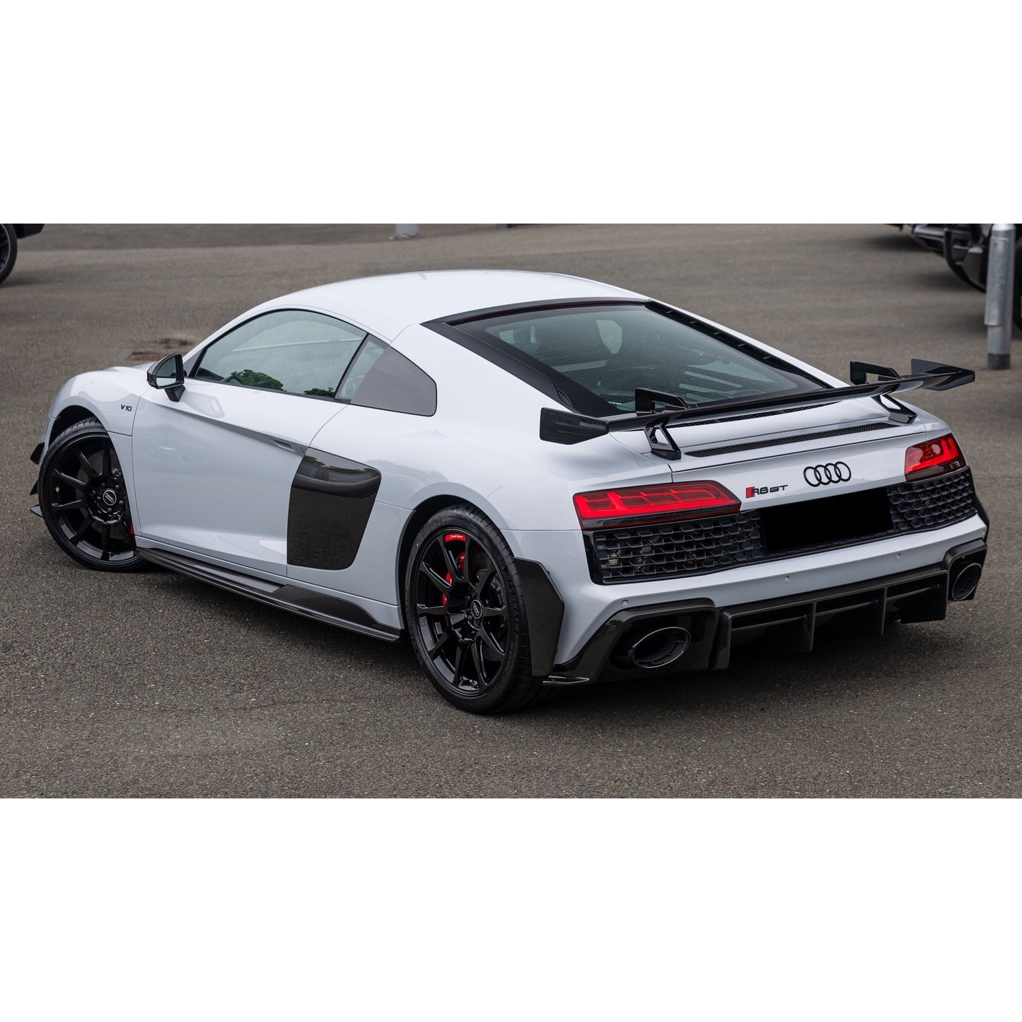 2020-2024 Audi R8 Carbon Fiber Side Skirts | MK2 Gen 2 Facelift