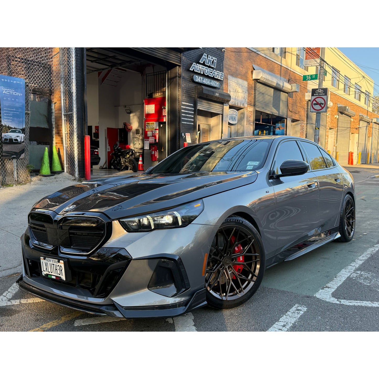 2024+ BMW 5-Series N Style Carbon Fiber Hood | G60/G61